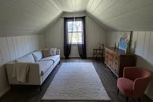 5828 W Hayes Ave, West Allis, WI 53219 - Photo 9