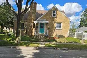 5828 W Hayes Ave, West Allis, WI 53219 - Photo 1