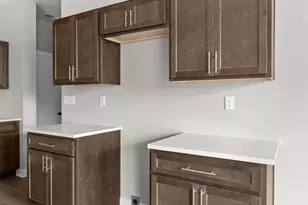 1339 Wolf Run, Manitowoc, WI 54220 - Photo 13