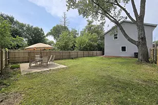 2811 W Acre Ave, Franklin, WI 53132 - Photo 43