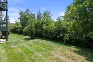 9164 W Elm Ct, Franklin, WI 53132 - Photo 31