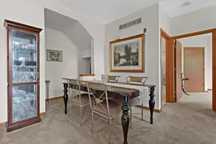 9164 W Elm Ct, Franklin, WI 53132 - Photo 11