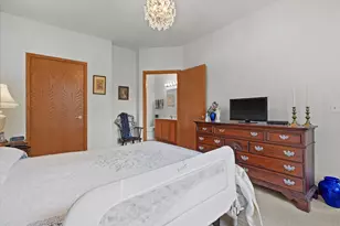 9164 W Elm Ct, Franklin, WI 53132 - Photo 17