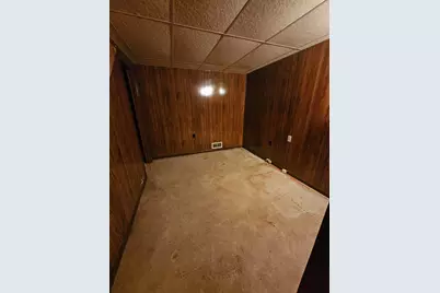 3160 S 95th St, Milwaukee, WI 53227 - Photo 21