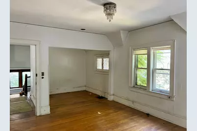 2721 N Shepard Ave, Milwaukee, WI 53211 - Photo 17