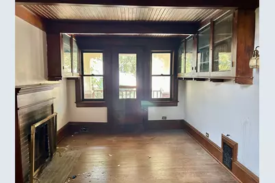 2721 N Shepard Ave, Milwaukee, WI 53211 - Photo 7