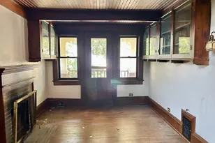 2721 N Shepard Ave, Milwaukee, WI 53211 - Photo 7