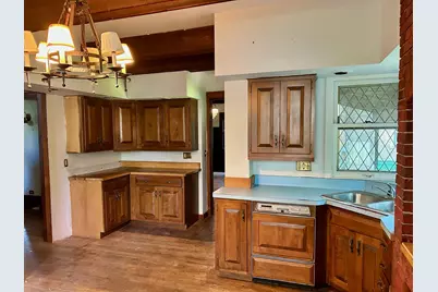 2721 N Shepard Ave, Milwaukee, WI 53211 - Photo 13