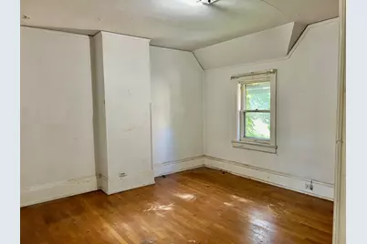 2721 N Shepard Ave, Milwaukee, WI 53211 - Photo 19