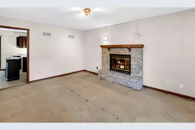 1405 N English Settlement Ave, Racine, WI 53105 - Photo 41