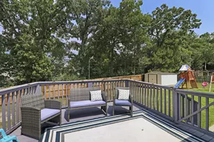 7742 W Lake Pointe Dr, Franklin, WI 53132 - Photo 35