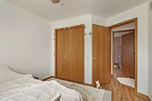 7742 W Lake Pointe Dr, Franklin, WI 53132 - Photo 21