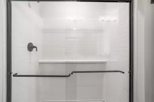 W168N10125 Bittersweet Trail, Germantown, WI 53022 - Photo 17