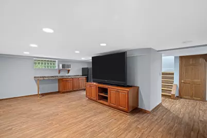 423 S Fancher Rd, Racine, WI 53406 - Photo 65