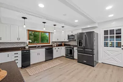 423 S Fancher Rd, Racine, WI 53406 - Photo 41