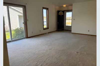 1060  4th St, Fond du Lac, WI 54935 - Photo 19