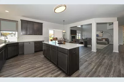 415  Kensington Ct #Lt128 Georgian, Williams Bay, WI 53191 - Photo 9