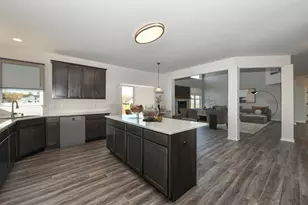 415 Kensington Ct, Williams Bay, WI 53191 - Photo 9