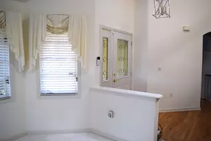 N21W24305 Cumberland Dr, Pewaukee, WI 53072 - Photo 5