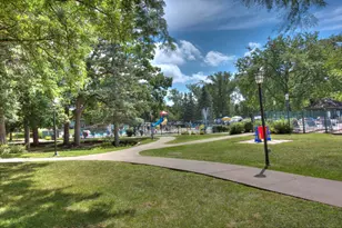 269 Fontana Blvd, Fontana, WI 53125 - Photo 9