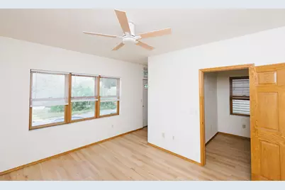 1748 S 4th St, Milwaukee, WI 53204 - Photo 11