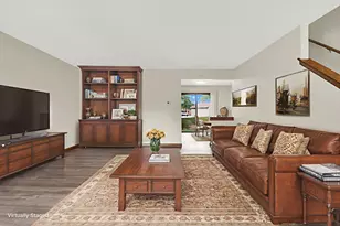 8127 S Legend Dr, Franklin, WI 53132 - Photo 7