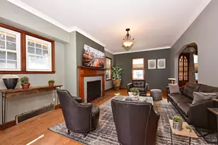 2721 N 72nd St, Milwaukee, WI 53210 - Photo 5