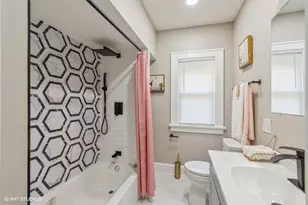 4318 N 21st St, Milwaukee, WI 53209 - Photo 7