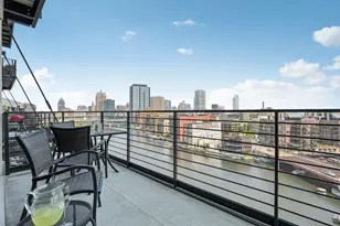 106 W Seeboth St, Milwaukee, WI 53204 - Photo 3