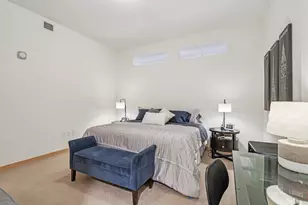 106 W Seeboth St, Milwaukee, WI 53204 - Photo 23