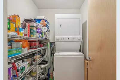 106 W Seeboth St #908, Milwaukee, WI 53204 - Photo 21