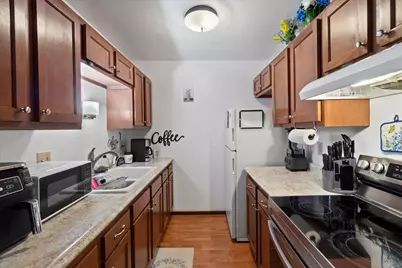 N115W17131  Armada Dr, Germantown, WI 53022 - Photo 9