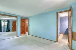 7645 S Mission Dr, Franklin, WI 53132 - Photo 19