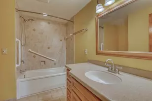 7645 S Mission Dr, Franklin, WI 53132 - Photo 23