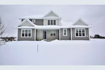 8211 W Skylark Dr, Mequon, WI 53097 - Photo 1