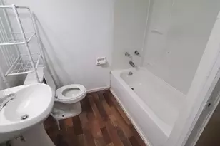 1300 W Greenfield Ave, Milwaukee, WI 53204 - Photo 21