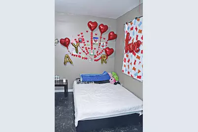 1300 W Greenfield Ave, Milwaukee, WI 53204 - Photo 13