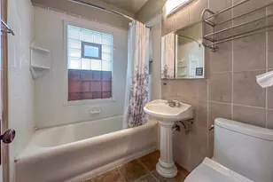 2640 N 48th St, Milwaukee, WI 53210 - Photo 13