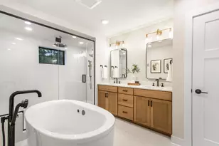 N66W21277 Sagebrush Dr, Menomonee Falls, WI 53051 - Photo 37