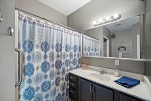 6995 S Riverwood Blvd, Franklin, WI 53132 - Photo 21