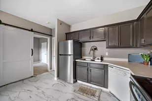 6995 S Riverwood Blvd, Franklin, WI 53132 - Photo 13