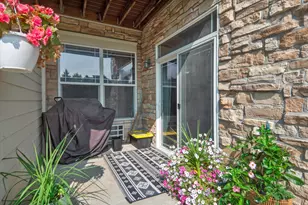 6995 S Riverwood Blvd, Franklin, WI 53132 - Photo 25