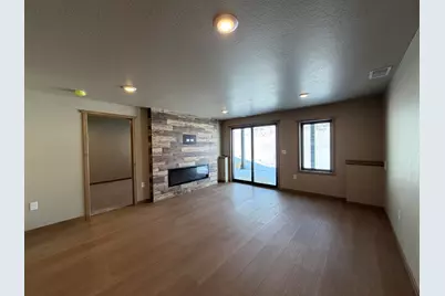 4080  Brooke Elizabeth Dr, Onalaska, WI 54650 - Photo 19