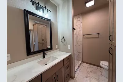 4080  Brooke Elizabeth Dr, Onalaska, WI 54650 - Photo 11