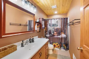 487 Schraufnagel Dr, Erin, WI 53029 - Photo 25