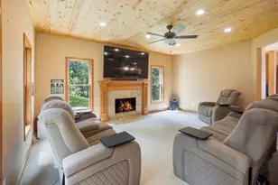 487 Schraufnagel Dr, Erin, WI 53029 - Photo 11