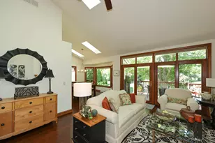 7431 Carter Cir, Franklin, WI 53132 - Photo 9