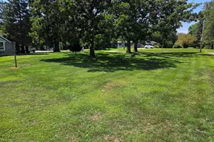 4131 Maple Dr, Delavan, WI 53115 - Photo 3