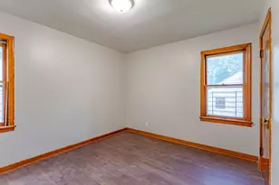 6314 W Medford Ave, Milwaukee, WI 53218 - Photo 7