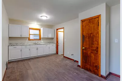 6314 W Medford Ave, Milwaukee, WI 53218 - Photo 9